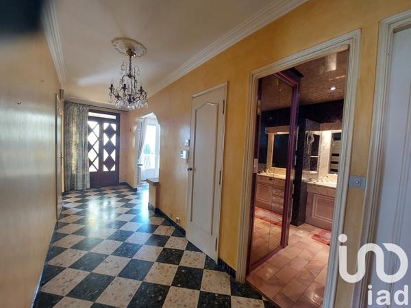 Maison à vendre 7 pièces 161 m² Morières-lès-Avignon