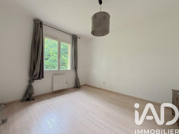Maison à vendre 5 pièces 99 m² Le Tourne