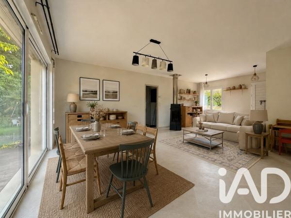 Maison à vendre 5 pièces 99 m² Le Tourne