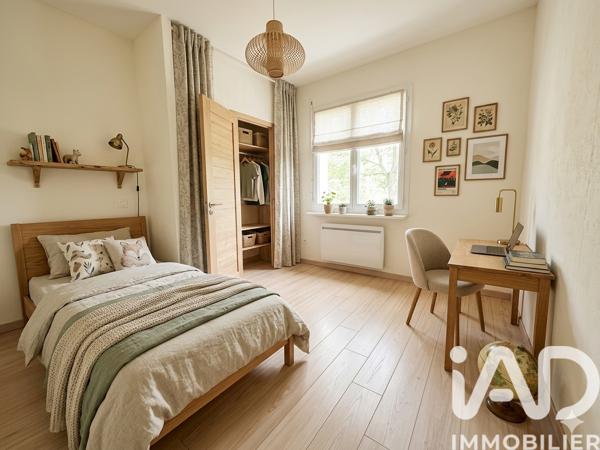 Maison à vendre 5 pièces 99 m² Le Tourne