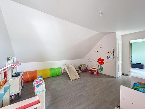 Maison à vendre 7 pièces COURCELLES (45), 5 chambres, PAC réversible, DPE C, garage