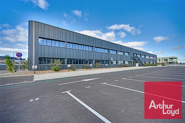 Bureaux neufs à louer à Mauguio patio végétalisé et divisible dès 589 m²