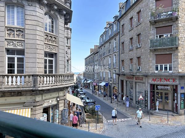 Dinard :Appartement T3 1er étage Hyper centre
