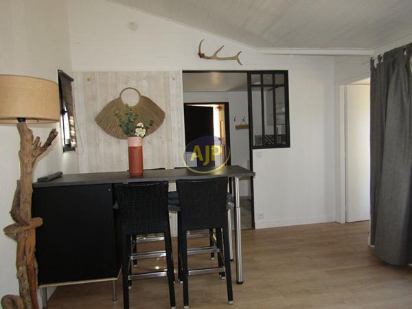 Maison à vendre Lacanau - 2 pièces, 36m² avec 1 chambre(s) à 192 000€ - AJP Lacanau Immobilier