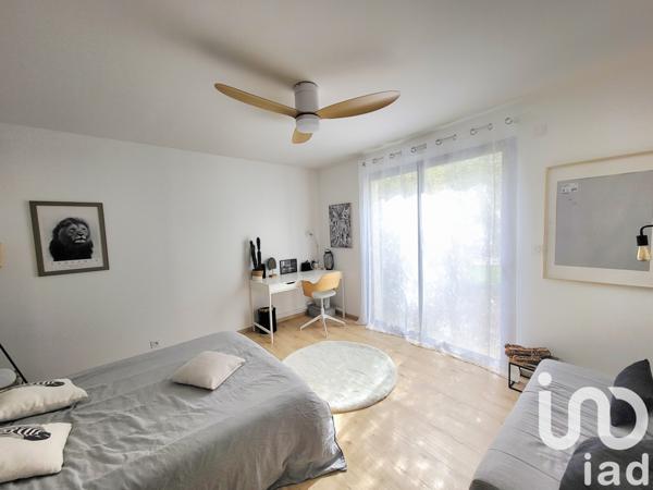 Maison à vendre 9 pièces 265 m² Saint-Cyr-sur-Loire