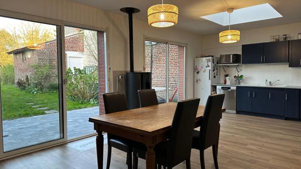 Saint-André-lez-Lille – Large 1930 familiale avec jardin de 400 m²