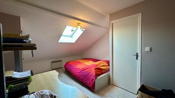 Saint-André-lez-Lille – Large 1930 familiale avec jardin de 400 m²