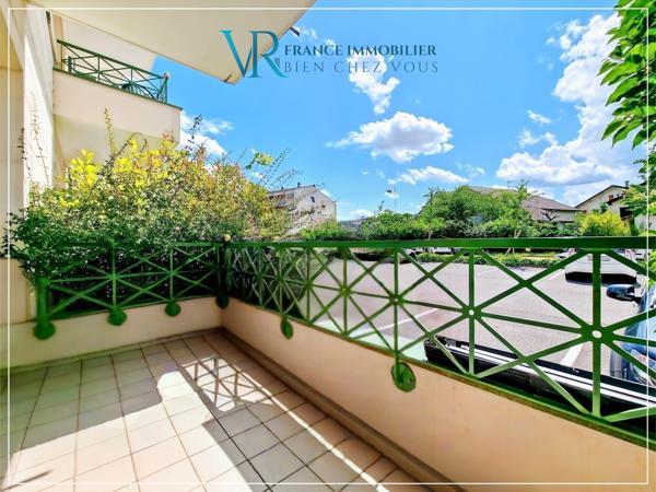 Divonne-les-Bains (01220) DIVONNE-LES-BAINS - APPARTEMENT T2 MEUBLÉ AVEC PARKING – HÔTEL & RÉSIDENCE ZÉNITUDE