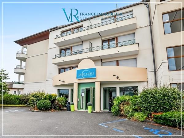 Divonne-les-Bains (01220) DIVONNE-LES-BAINS - APPARTEMENT T2 MEUBLÉ AVEC PARKING – HÔTEL & RÉSIDENCE ZÉNITUDE