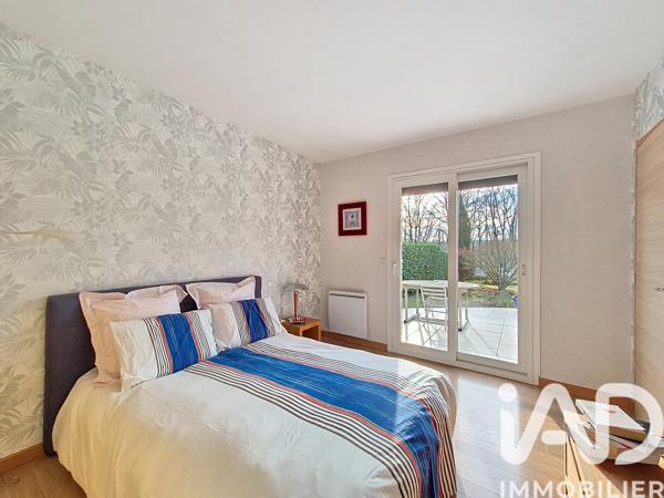 Maison à vendre 5 pièces 120 m² Le Mesnil-Saint-Denis