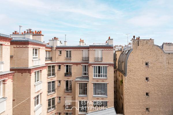 Dernier étage avec ascenseur au coeur du Haut Marais