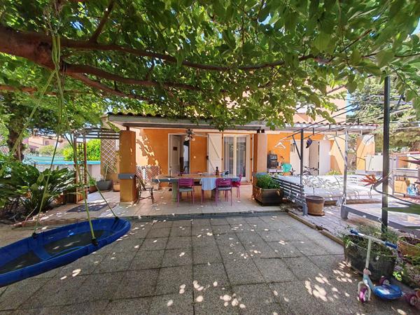 Villa La Crau 5 pièce(s) 93 m2