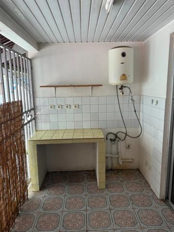 Appartement à louer 2 pièces SAINT LAURENT DU MARONI (973)