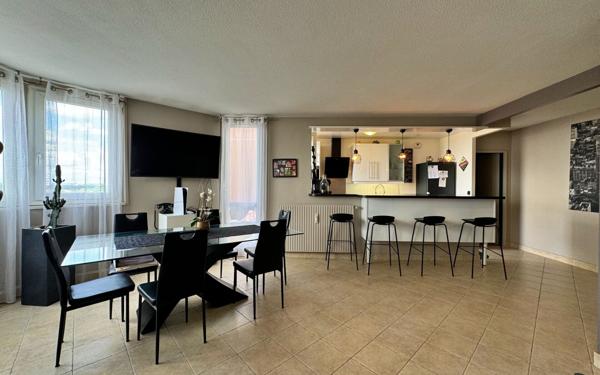 Appartement à vendre    4 pièces • 85,71 m2 Livry-Gargan