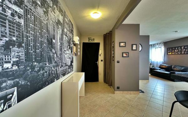 Appartement à vendre    4 pièces • 85,71 m2 Livry-Gargan