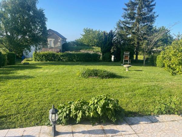 Maison à vendre à Poncé-sur-le-Loir dans la Sarthe (72340), ref : 13816/1131   
CAMPAGNE