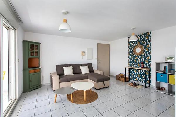 Appartement à vendre 2 pièces 53m² Saint-Pierre (97432)