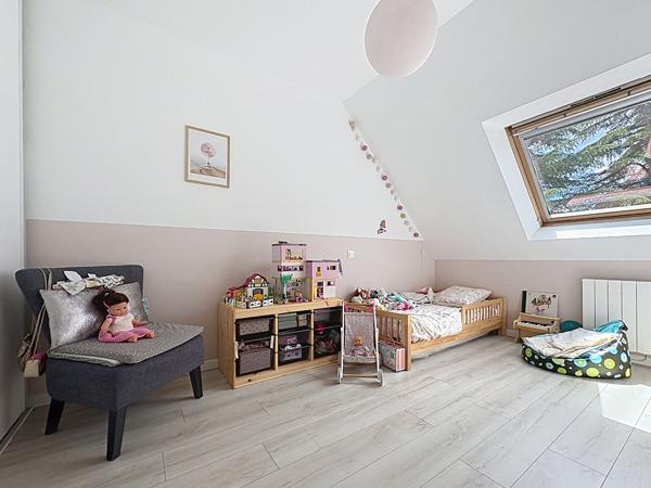 NANTES SUD ! IMPASSE PRIVEE MAISON 3 CHAMBRES GARAGE JARDIN BUSWAY COMMERCES ECOLES