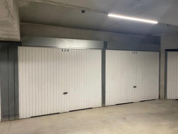 MAGNIFIQUE GARAGE 35 m²