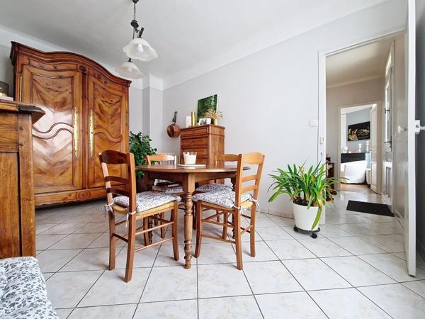 Maison de charme entièrement rénovée, prête à vivre !