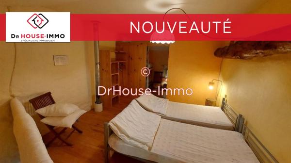 Bien immobilier à vendre 10 pièces de 350 m²