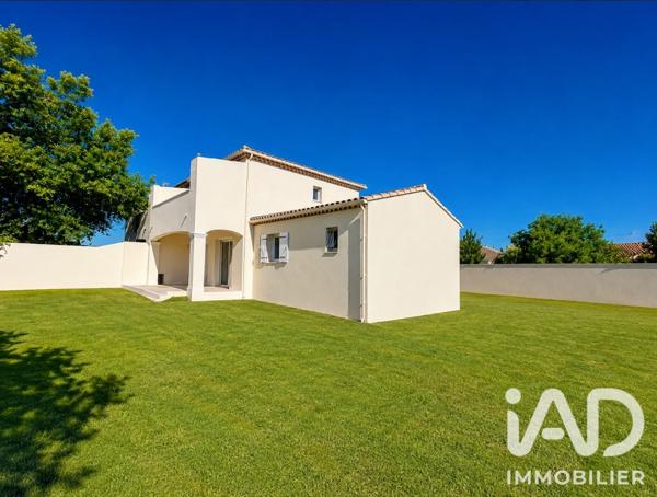 Maison à vendre 6 pièces 112 m² Rochefort-du-Gard