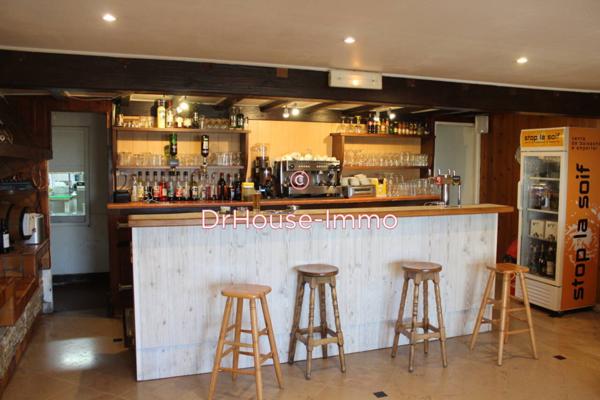 Commerce à vendre 10 pièces de 350 m²