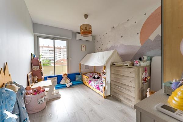 Appartement à vendre |  Bordeaux |  4 pièces | 103 m²