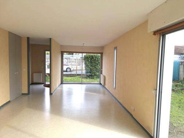 Maison à louer    4 pièces •  Pessac