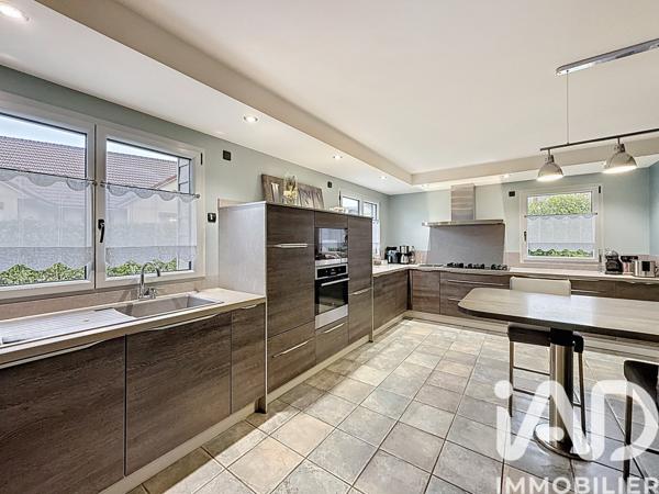 Maison à vendre 7 pièces 200 m² Saint-Martin-Boulogne