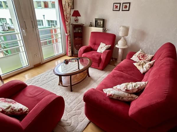 Arras (62000) APPARTEMENT TYPE 3 - PARKING SOUS SOL - RESIDENCE SECURISEE - ARRAS