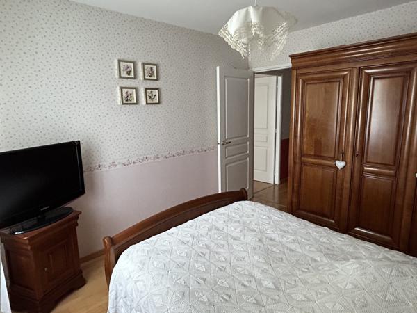 Arras (62000) APPARTEMENT TYPE 3 - PARKING SOUS SOL - RESIDENCE SECURISEE - ARRAS