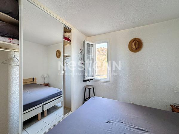 Beau rez-de-chaussée avec 2 chambres et vue port