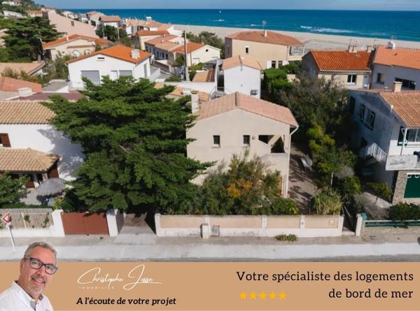 Maison de charme à Leucate Plage : 3 appartements, 50 m de la mer
