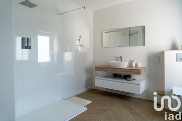 Maison à vendre 7 pièces 277 m² Rochecorbon