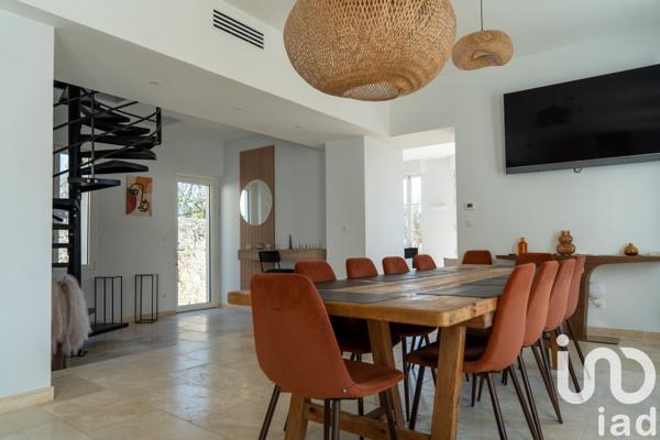 Maison à vendre 7 pièces 277 m² Rochecorbon