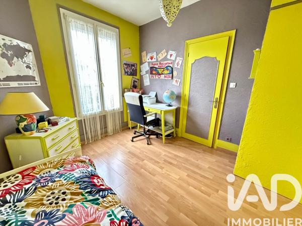 Maison à vendre 6 pièces 111 m² Saint-Brice-sous-Forêt