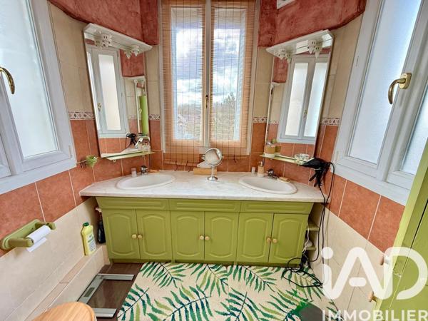 Maison à vendre 6 pièces 111 m² Saint-Brice-sous-Forêt