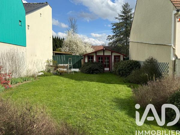 Maison à vendre 6 pièces 111 m² Saint-Brice-sous-Forêt