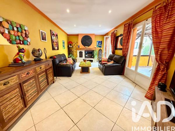 Maison à vendre 6 pièces 111 m² Saint-Brice-sous-Forêt