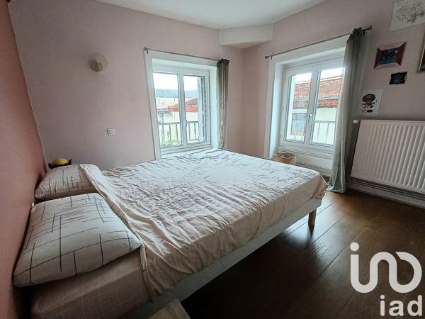 Maison à vendre 5 pièces 118 m² Saint-Martin-la-Plaine