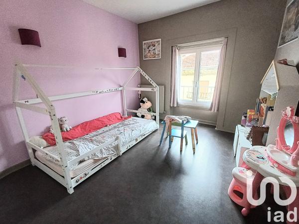 Maison à vendre 5 pièces 118 m² Saint-Martin-la-Plaine