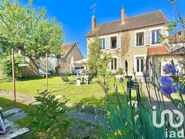 Maison à vendre 7 pièces 135 m² Cosne-Cours-sur-Loire