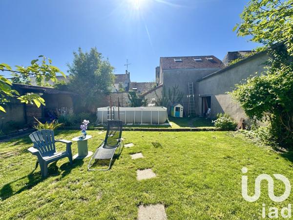 Maison à vendre 7 pièces 135 m² Cosne-Cours-sur-Loire