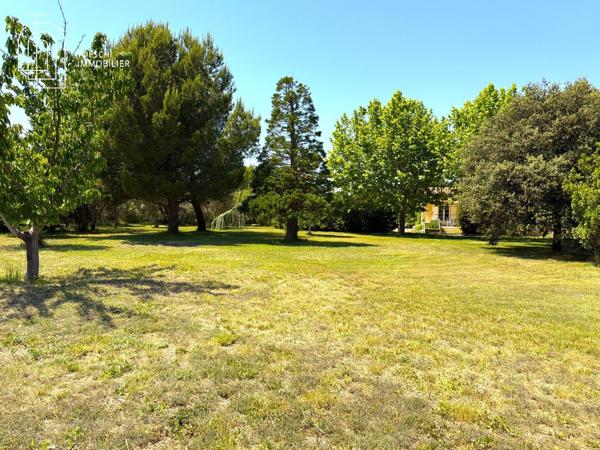 Maison de 156 m2 avec piscine et terrain 680 000 €