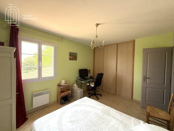 Maison de 156 m2 avec piscine et terrain 680 000 €