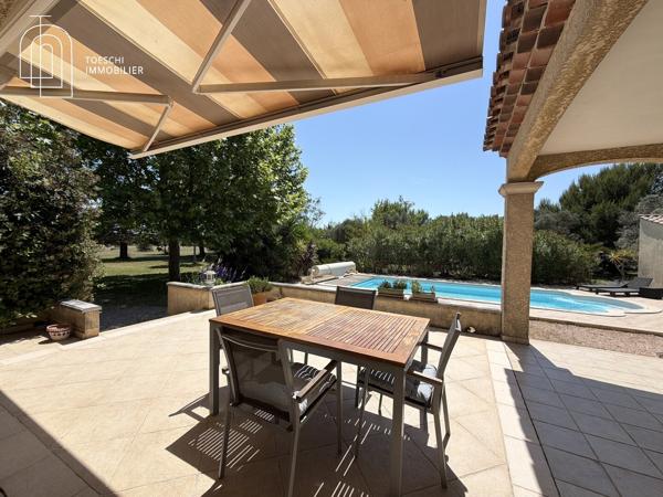 Maison de 156 m2 avec piscine et terrain 680 000 €