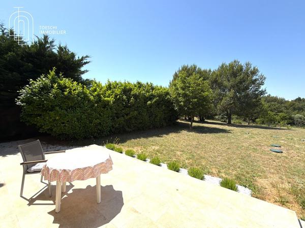 Maison de 156 m2 avec piscine et terrain 680 000 €