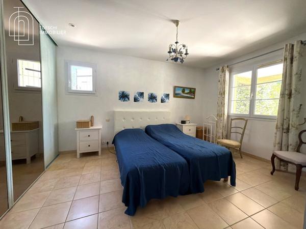Maison de 156 m2 avec piscine et terrain 680 000 €