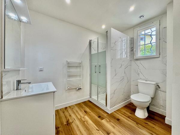 Quartier Bois LUZY 13012, appartement type 3 avec jardin à louer